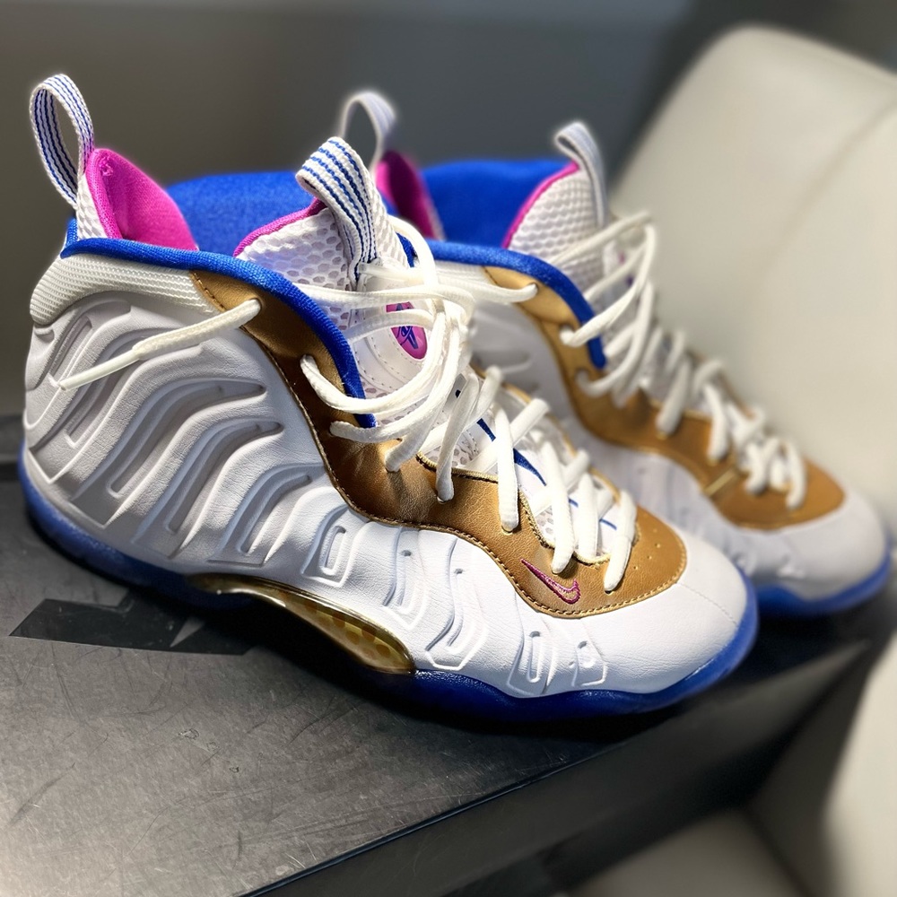 Foam posits